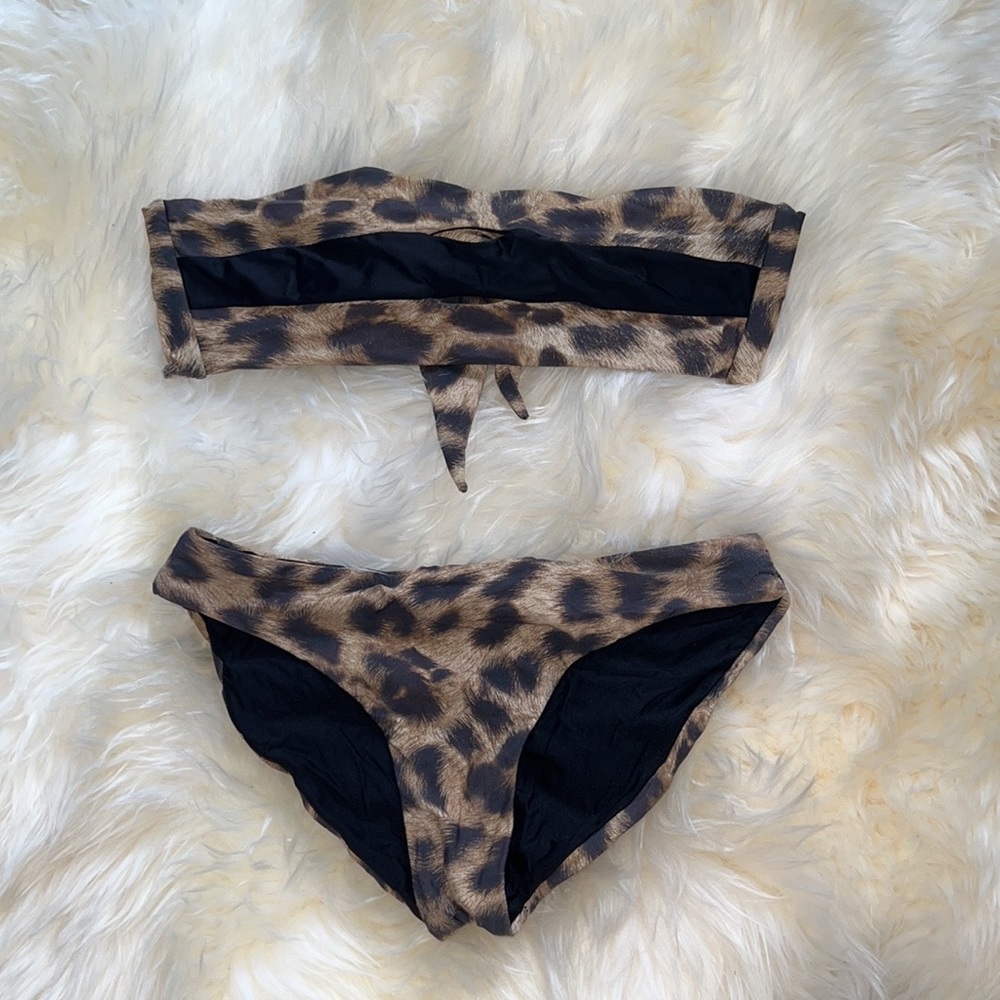 Cheetah Print Bikini Bandeua style